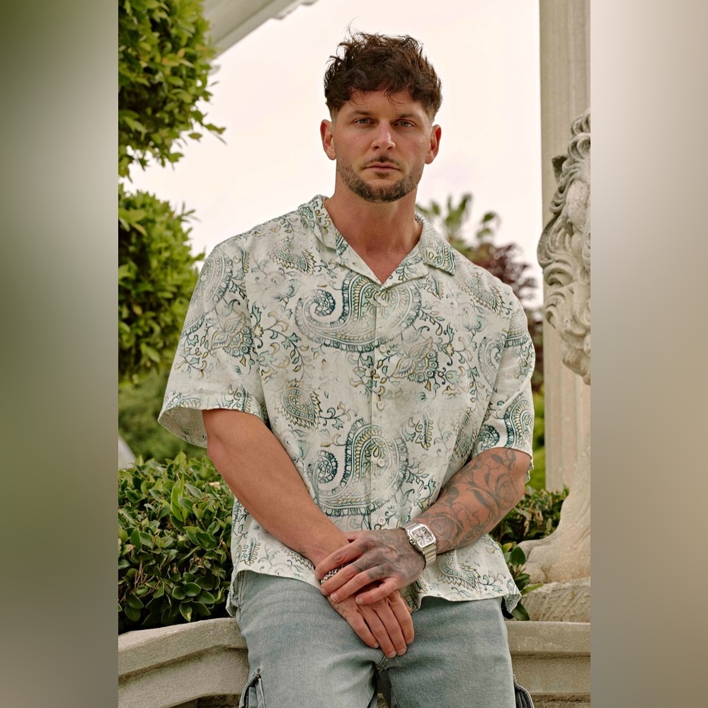 YOUNGLA MOSAIC LINEN BUTTON-UPS